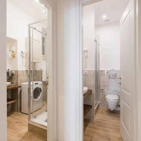 Apartamento The Rent - Spacious Three-bedroom Near The Colosseum Roma