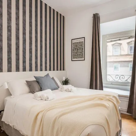 The Rent - Spacious Three-bedroom Near The Colosseum * Rom